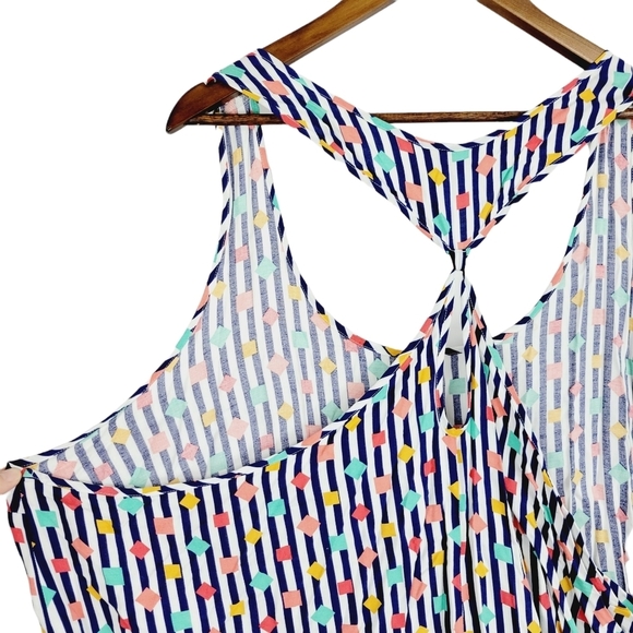 ModCloth striped razorback tank size 4X - Picture 8 of 11